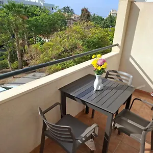 https://central-2-bed-apartment-in-estepona-port.1costadelsol.com